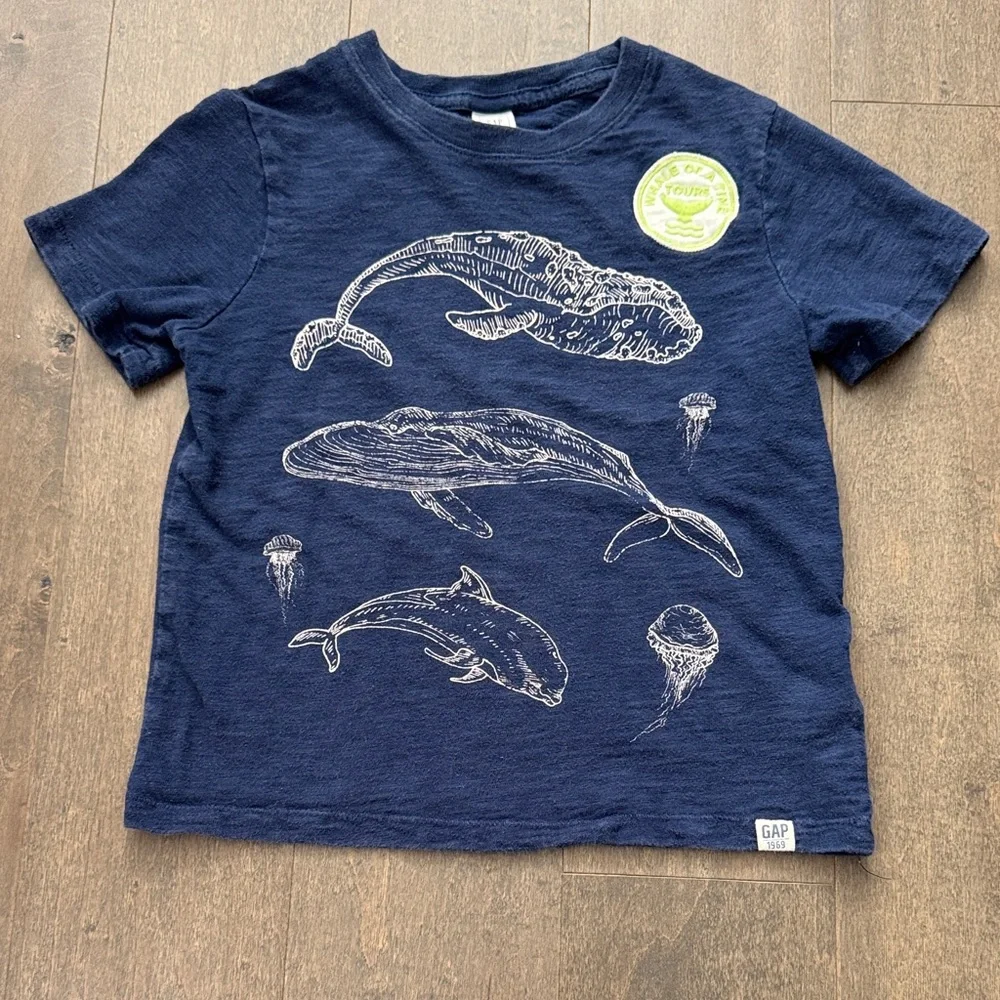 Gap Kids Navy Ocean Life Graphic T-Shirt Whales Dolphins Jellyfish Size 5T